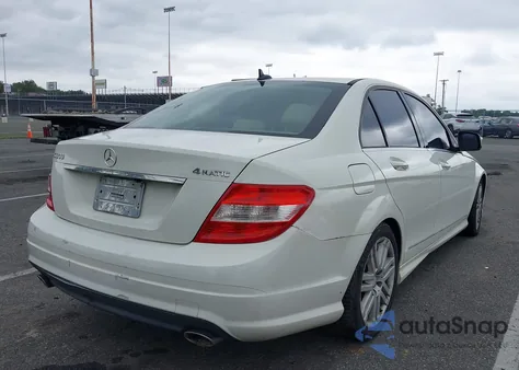2009 Mercedes-Benz C 300 Luxury 4Matic/Sport 4Matic from USA, damaged, VIN WDDGF81X29R069732